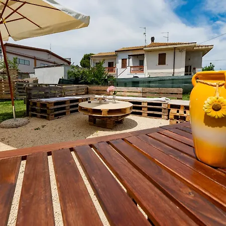 Guesthost - Barni House Villa Montesilvano Marina