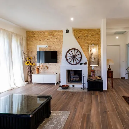 Guesthost - Barni House *