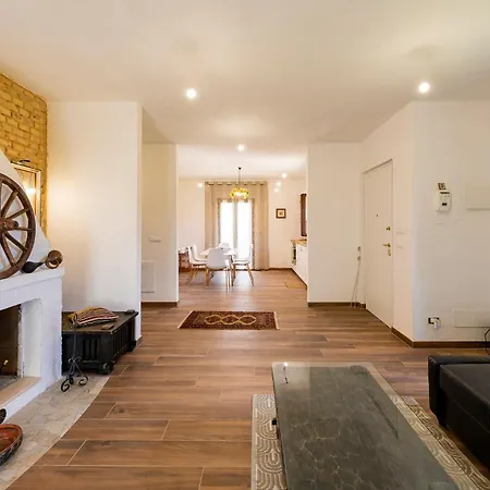 Guesthost - Barni House Montesilvano Marina