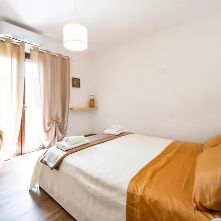 Guesthost - Barni House Montesilvano Marina