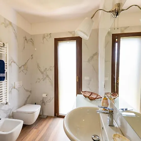 빌라 Guesthost - Barni House Montesilvano Marina